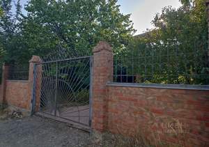 Дом 120м², 2-этажный, участок 6 сот.  