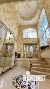 Дом 460м², 2-этажный, участок 6 сот.  