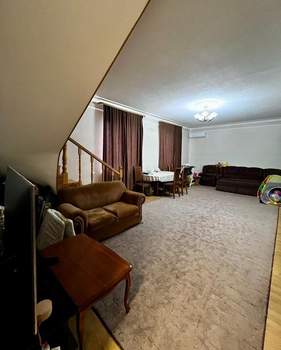 Дом 164м&sup2;, 2-этажный, участок 3 сот.  