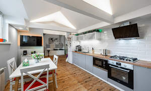 Дом 120м², 2-этажный, участок 4 сот.  