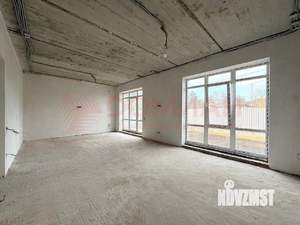 Дом 195м&sup2;, 3-этажный, участок 4 сот.  