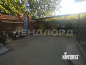 Дом 200м&sup2;, 2-этажный, участок 4 сот.  