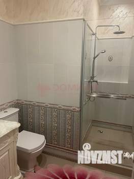 Дом 320м&sup2;, 3-этажный, участок 3 сот.  