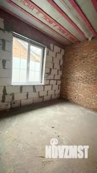 Дом 130м&sup2;, 1-этажный, участок 6 сот.  