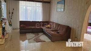 Дом 190м&sup2;, 2-этажный, участок 3 сот.  