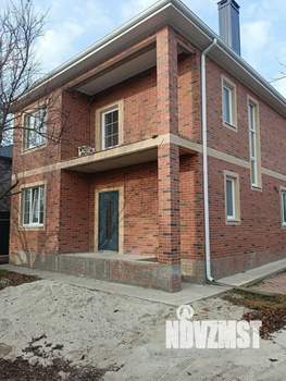 Дом 165м&sup2;, 2-этажный, участок 4 сот.  