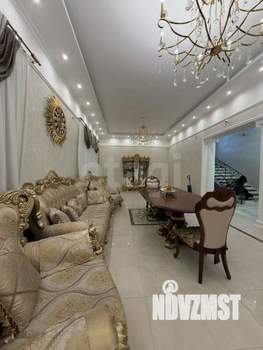 Дом 310м&sup2;, 3-этажный, участок 5 сот.  