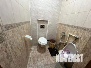 Дом 205м&sup2;, 3-этажный, участок 3 сот.  