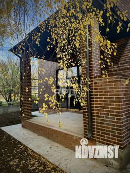 Дом 180м&sup2;, 2-этажный, участок 3 сот.  