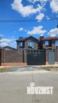 Дом 200м², 2-этажный, участок 3 сот.  