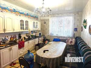 Дом 480м², 2-этажный, участок 3 сот.  