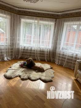 Дом 250м², 2-этажный, участок 6 сот.  