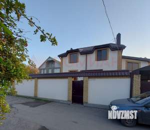 Дом 292м&sup2;, 2-этажный, участок 6 сот.  