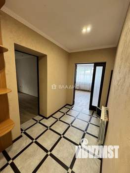 Дом 189м², 2-этажный, участок 6 сот.  