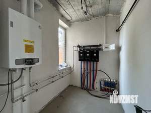 Дом 200м&sup2;, 2-этажный, участок 3 сот.  