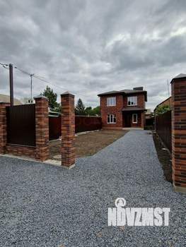 Дом 160м&sup2;, 2-этажный, участок 4 сот.  