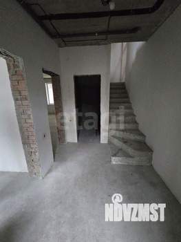 Дом 140м&sup2;, 2-этажный, участок 3 сот.  