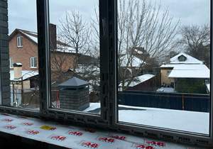 Дом 220м&sup2;, 3-этажный, участок 4 сот.  