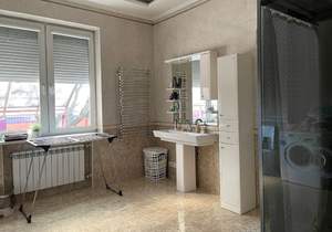 Дом 350м², 2-этажный, участок 7 сот.  