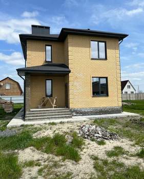 Дом 130м&sup2;, 2-этажный, участок 4 сот.  