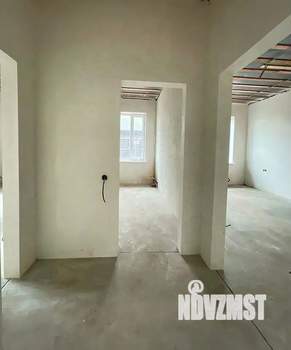 Дом 180м², 1-этажный, участок 7 сот.  