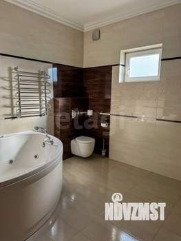 Дом 264м&sup2;, 2-этажный, участок 3 сот.  