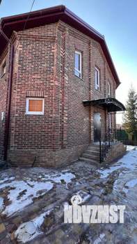 Дом 165м&sup2;, 2-этажный, участок 4 сот.  