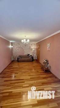Дом 262м², 2-этажный, участок 4 сот.  