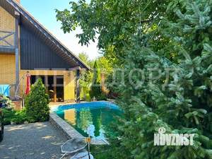 Дом 240м&sup2;, 2-этажный, участок 6 сот.  