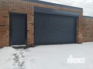 Дом 210м&sup2;, 2-этажный, участок 3 сот.  