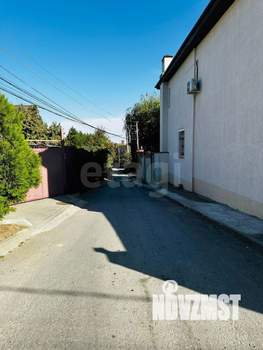 Дом 135м&sup2;, 2-этажный, участок 4 сот.  