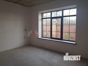 Дом 470м², 3-этажный, участок 7 сот.  