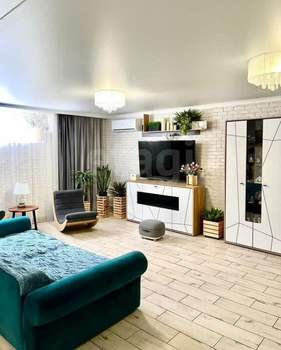 Дом 320м&sup2;, 2-этажный, участок 3 сот.  