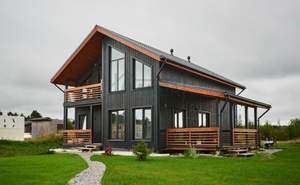 Дом 130м&sup2;, 2-этажный, участок 4 сот.  