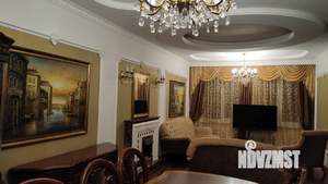 Дом 187м&sup2;, 3-этажный, участок 3 сот.  