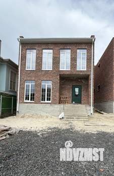 Дом 160м&sup2;, 2-этажный, участок 3 сот.  