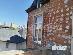 Дом 1000м², 3-этажный, участок 0 сот.  