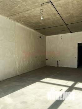 Дом 240м&sup2;, 3-этажный, участок 4 сот.  