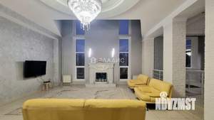 Дом 446м&sup2;, 2-этажный, участок 522 сот.  