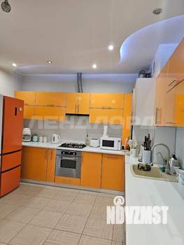 Дом 120м&sup2;, 2-этажный, участок 2 сот.  