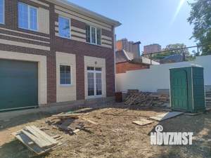 Дом 150м&sup2;, 2-этажный, участок 3 сот.  