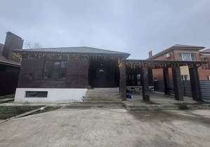 Дом 300м&sup2;, 1-этажный, участок 7 сот.  