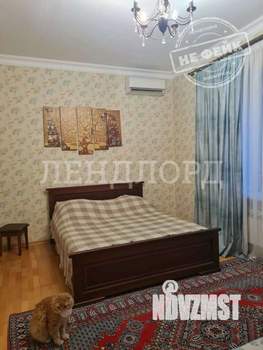 Дом 260м&sup2;, 2-этажный, участок 7 сот.  