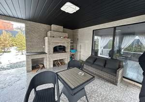 Дом 250м&sup2;, 3-этажный, участок 8 сот.  