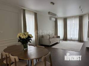 Дом 199м&sup2;, 3-этажный, участок 2 сот.  