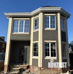 Дом 157м&sup2;, 2-этажный, участок 3 сот.  