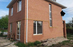 Дом 135м&sup2;, 2-этажный, участок 3 сот.  