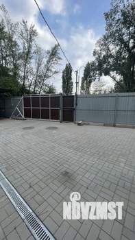 Дом 298м², 3-этажный, участок 3 сот.  