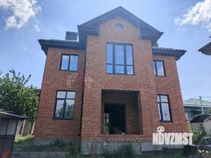 Дом 250м², 3-этажный, участок 7 сот.  