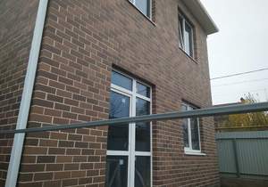 Дом 135м&sup2;, 2-этажный, участок 4 сот.  